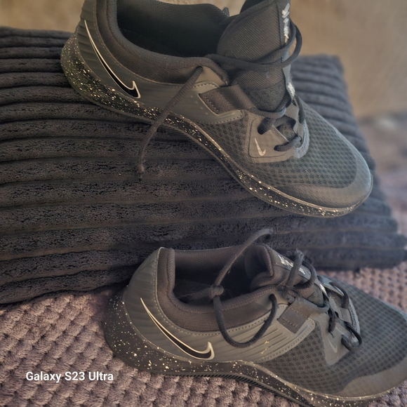 Nike Other - Nike Kids Black and Gray Sneakers